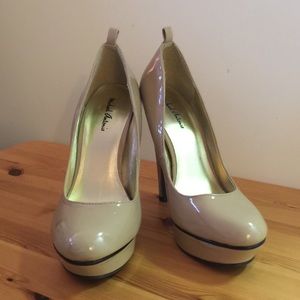 Michael Antonio Nude Platform Heels